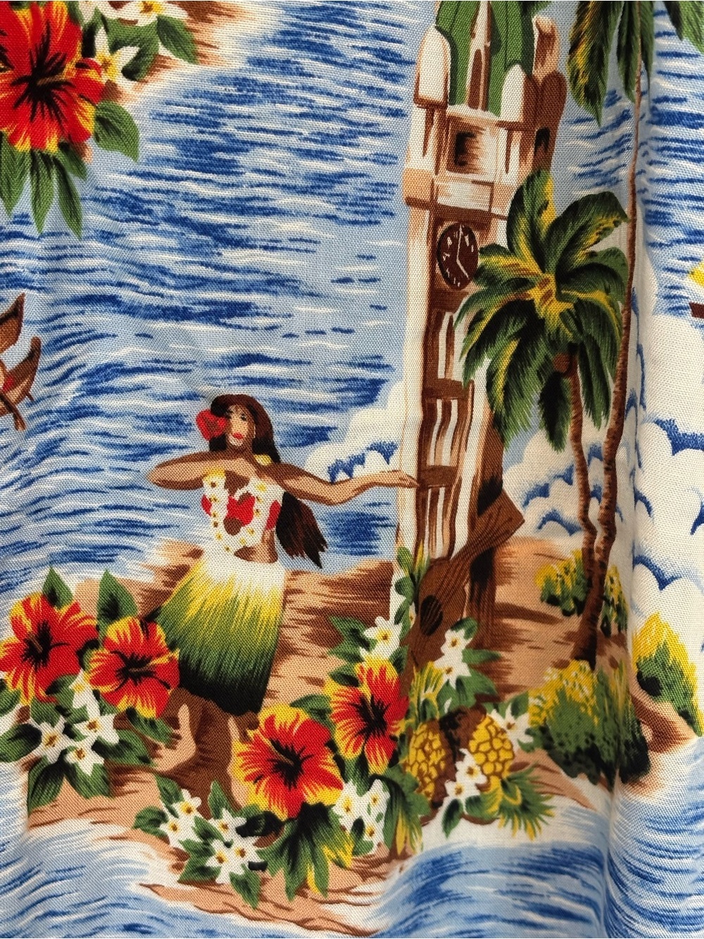 Pineapple Moon Light Blue Tropical Print Top - Picture 4 of 5